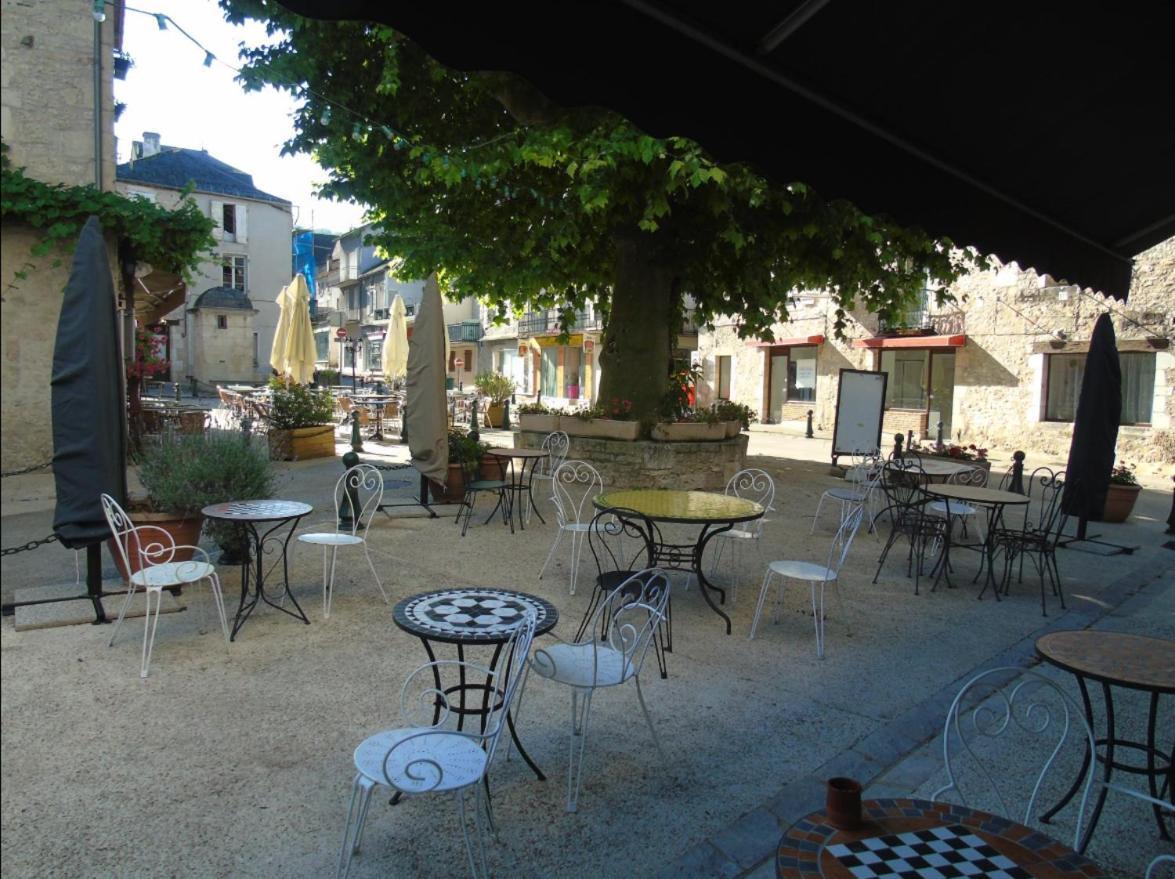 Auberge Du Puits Souillac Ngoại thất bức ảnh