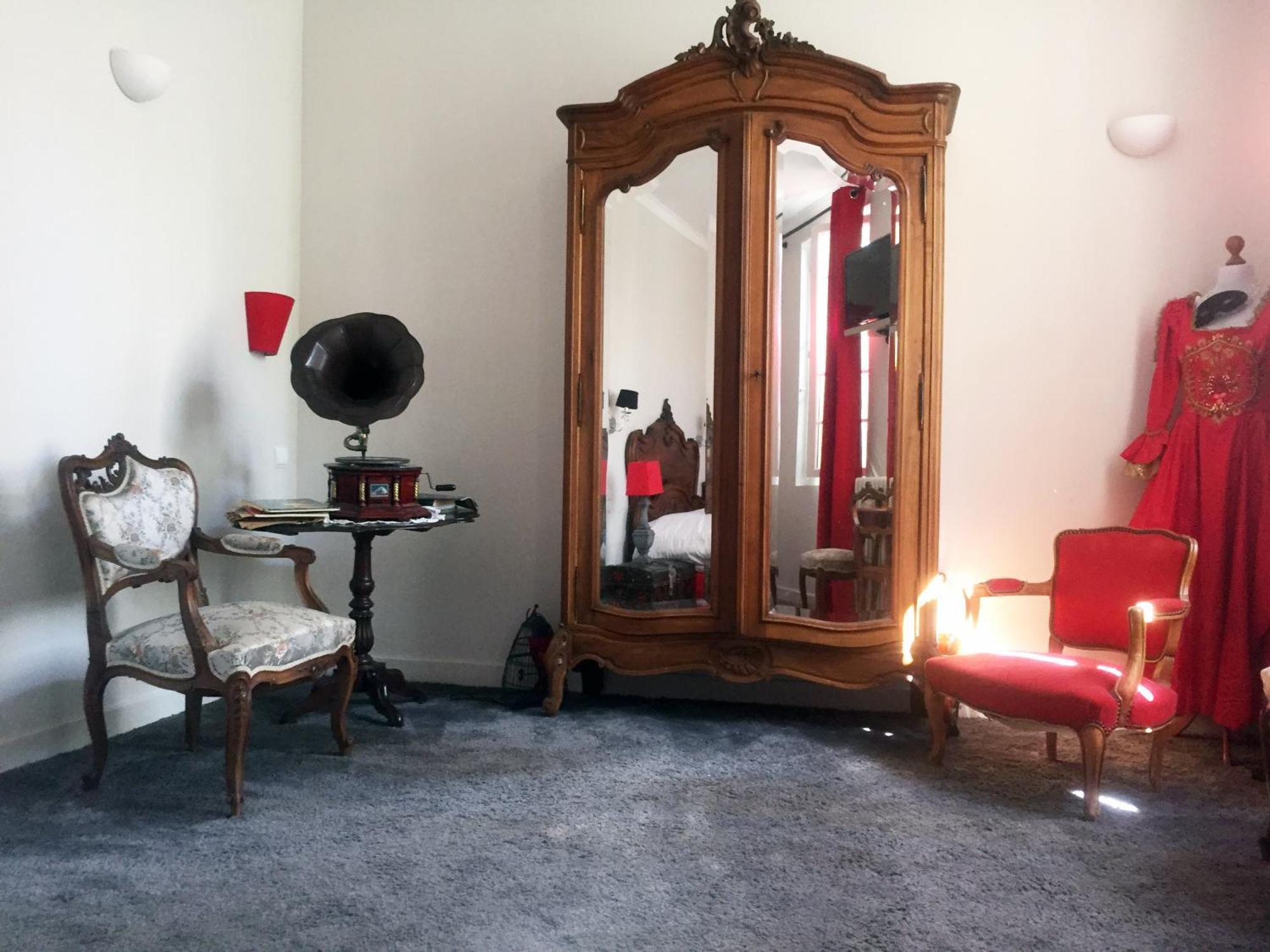Auberge Du Puits Souillac Phòng bức ảnh